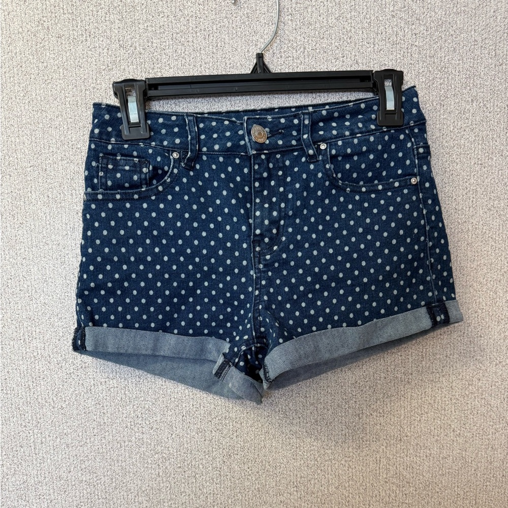 Almost Famous Women Size 3‎ polka dots denim high rise shorts